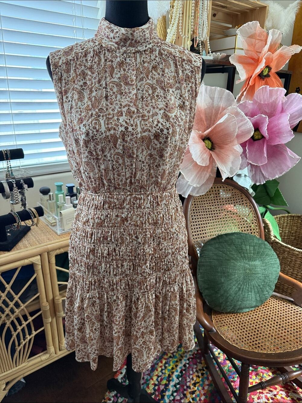 House of Harlow 1960 Blush Paisley Smocked Waist Garden Cottage Chic Mini Dress